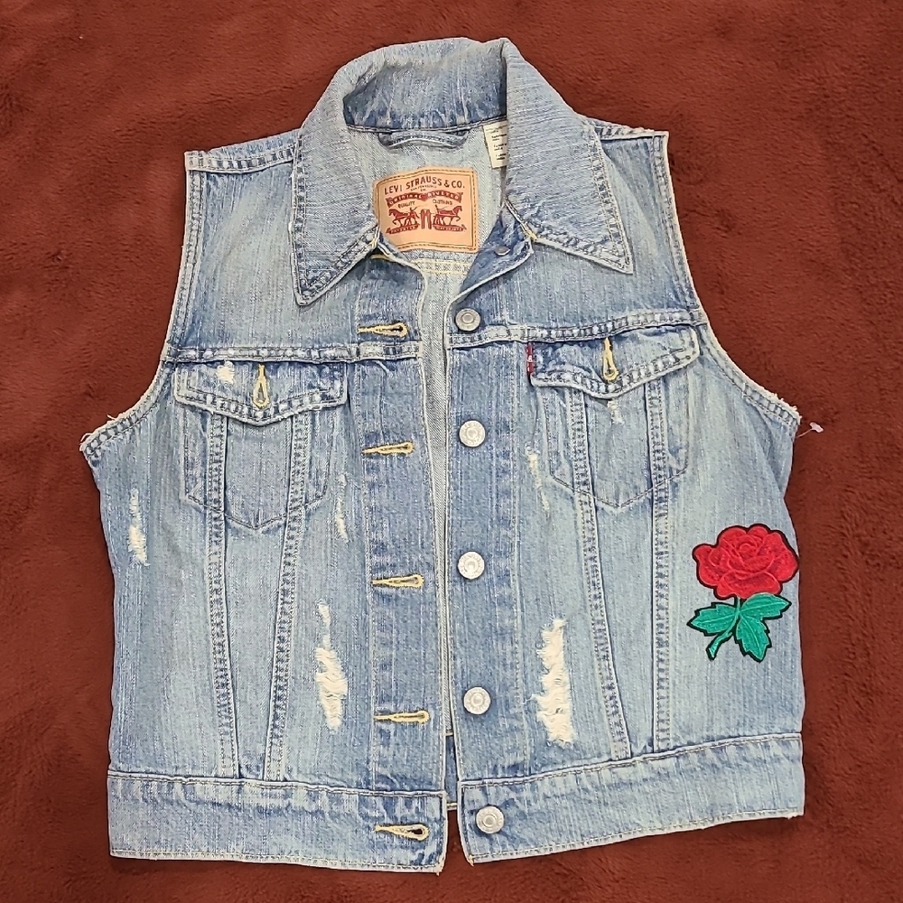 Levi's Light Blue Denim Vest with Red Rose Patch